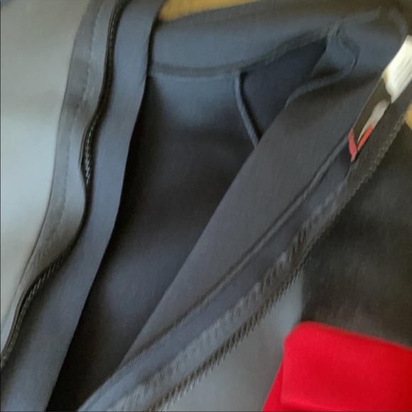 O’Neill wetsuit size XL - Picture 10 of 16